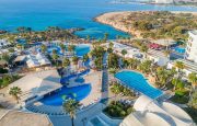 😋👄 "Adams Beach Hotel" 5*: Paradisul tău în Ayia Napa!👄😋