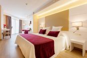 😍 Spain 👄 Курорт Blanes! !!! 💙 Приятный отель 4*!  💛 Забирайте 💜