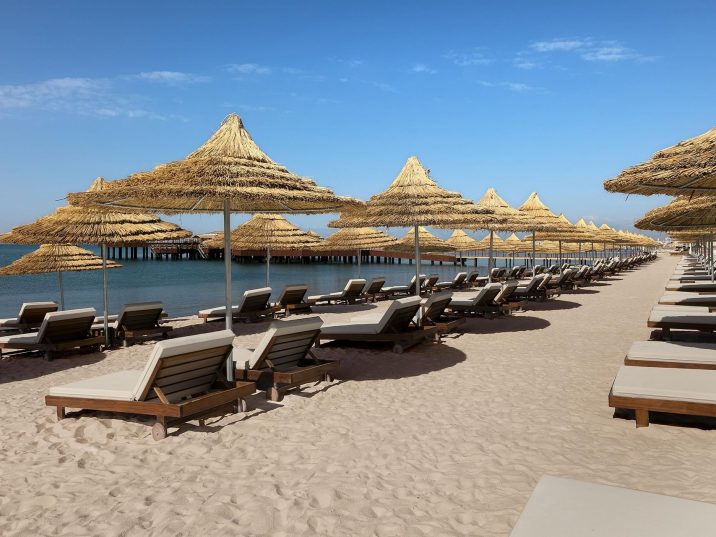 🌴 Vacanță de Vis la Super Preț – Doar Azi! 📍 Antalya, Lara | ✈️ Plecare: 05.05.2025  📆 6 nopți de vis | 💑 2 persoane | 💸 de la 1125€