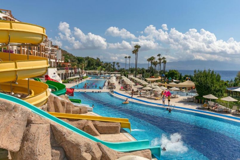 👍 𝐑𝐞𝐳𝐞𝐫𝐯𝐚-𝐭̦𝐢 𝐚𝐜𝐮𝐦 vacanța mult visată la 🏨 𝐊𝐞𝐟𝐚𝐥𝐮𝐤𝐚 𝐑𝐞𝐬𝐨𝐫𝐭 𝟓⭐️