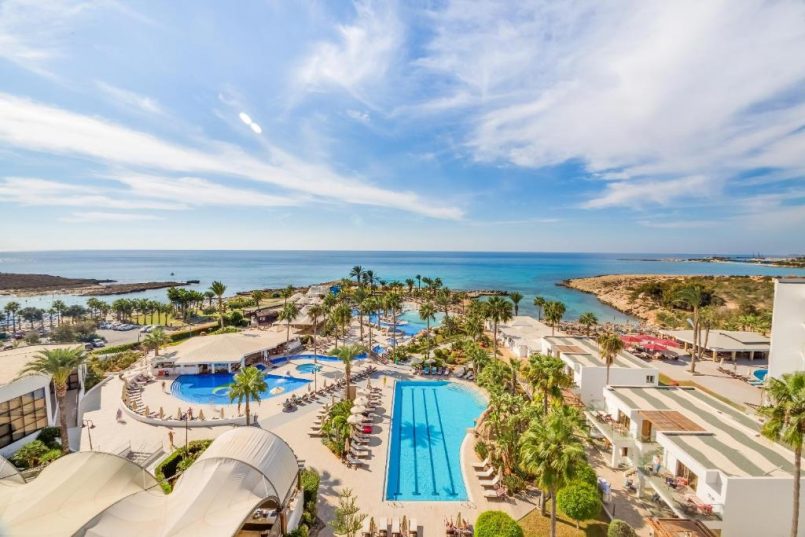 ☀️🍓 Cyprus din Chisinau • “Adams Beach Hotel” 5★ !Vacanța de vis în Ayia Napa începe aici! 🏖️