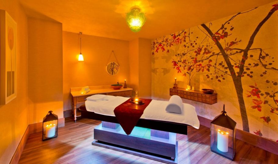 📣 🔥 LAST MINUTE 🎯 Doar Azi: Destinație de Top la Preț Special! 🔥  🏖 6 nopți de vis în ANTALYA la hotelul spectaculos Titanic Deluxe Lara 5★  📆 Plecare: 05.05.2025 💰 De la 970€