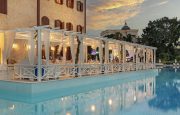 🌴 Vacanță de Vis la Super Preț – Doar Azi! 📍 Antalya, Lara | ✈️ Plecare: 05.05.2025  📆 6 nopți de vis | 💑 2 persoane | 💸 de la 1125€
