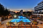 🌊👩‍❤️‍👨 DOAR VOI DOI ȘI MAREA... 07.05.2025 ✨de la 575€✨