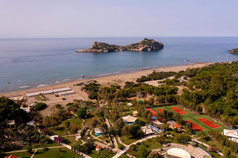 📢 OFERTĂ FIERBINTE LAST MINUTE 🔥🌴 – Paradisul tău de 5⭐ Turcia, malul Mării Egee! 📅 Plecare: 01.05.2025 | 7 nopți All Inclusive 💶 Preț: de la 794€