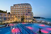 🌞🌊🍓 Bulgaria!🌊 St. Konstantin & Elena!🔥 Azalia 4★ !  Vacanța ta de vară începe aici! 5 nopți! 😎🌅