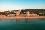 🌞🌊🍓 Bulgaria!🌊 St. Konstantin & Elena!🔥 Azalia 4★ !  Vacanța ta de vară începe aici! 5 nopți! 😎🌅