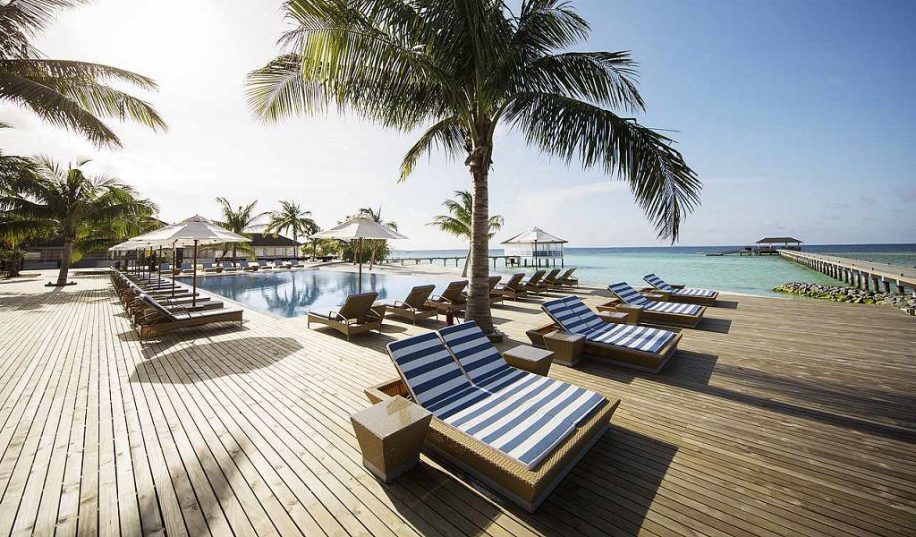 INSULELE  MALDIVE  ! ZBOR DIN CHISINAU